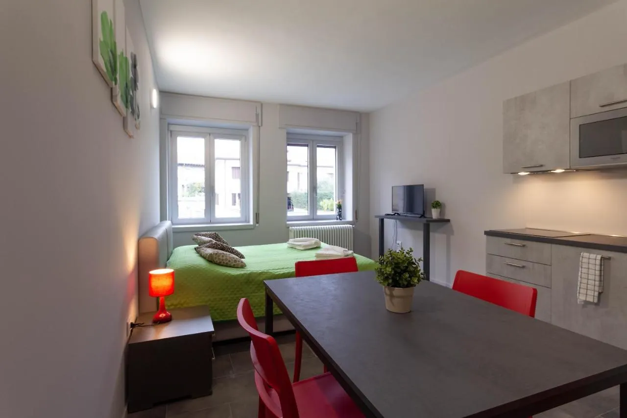 לקו Lime Apartment - Affitti Brevi Italia